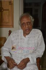Chandrashekhar celebrate his 89th Birthday at his residence on 7th July 2011 (30).JPG